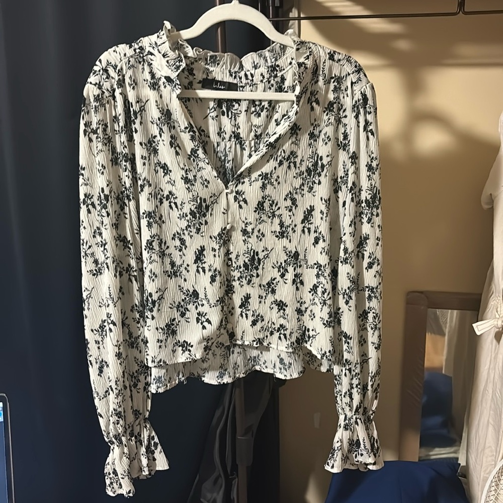 Lulus blouse